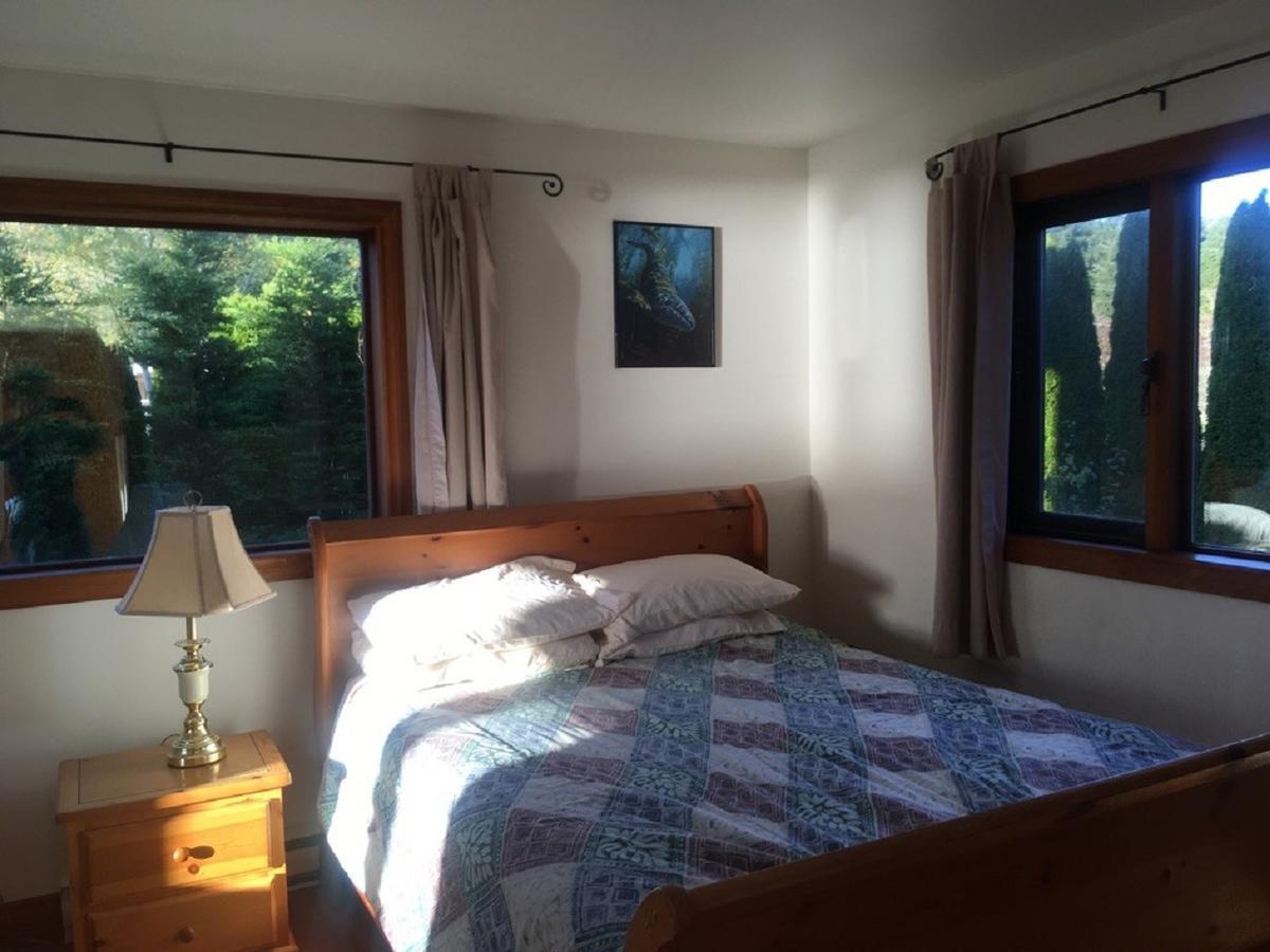 Tofino Stormbay Guest House Екстериор снимка